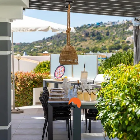 #221 Modern W Private Pool Albufeira